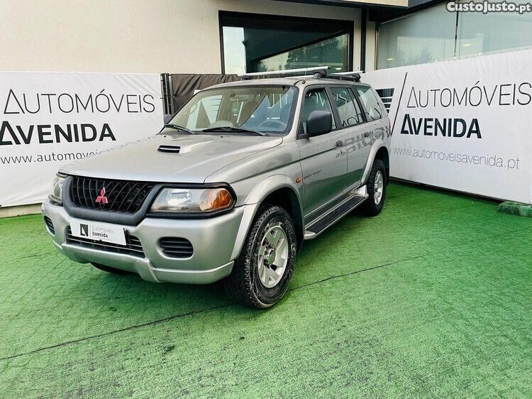 Cinza Usado 2000 Mitsubishi Pajero SUV | € 8.500 (Preço justo) - Imagem 1/1