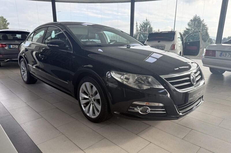 Preto Usado 2010 VW CC Sedan | € 13.990 - Imagem 1/4