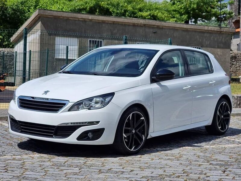 Usado 2017 Peugeot 308 GT-line Sedan | € 14.500 (Preço justo) - Imagem 1/4