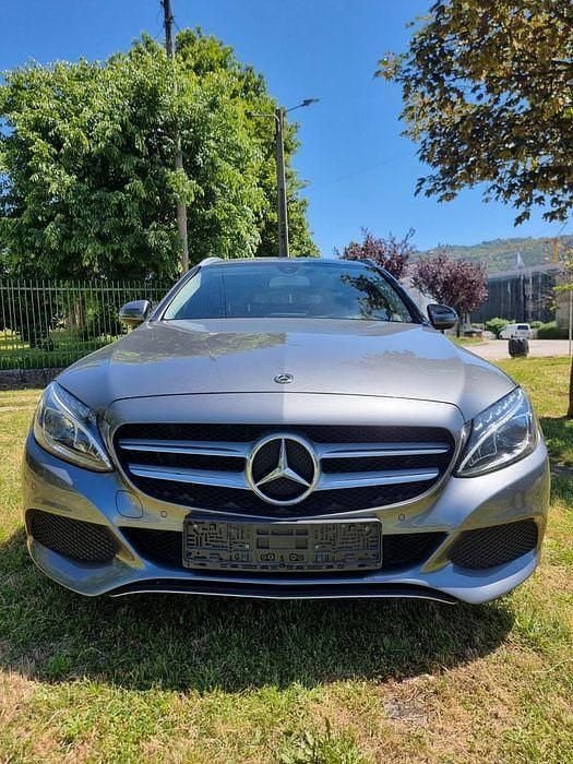 Usado 2017 Mercedes C200 Sedan | € 17.000 (Bom preço) - Imagem 1/4