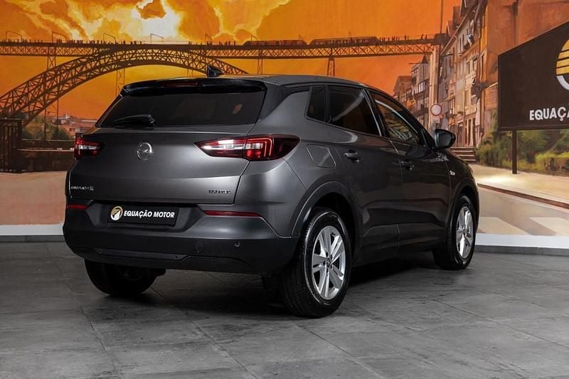 Usado Opel Grandland X Business Edition 130 HP (95 kW) 2020 Cinza SUV