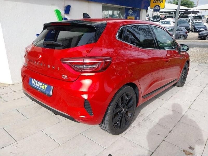 Usado Mitsubishi Colt 140 HP (102 kW) 2025 Vermelho