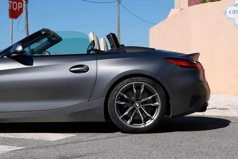 Usado BMW Z4 M Sport 340 HP (250 kW) 2019 Cinzento Cabrios