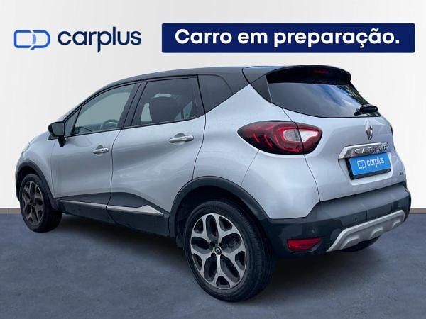 Usado Renault Captur Zen 90 HP (66 kW) 2017 Cinza SUV
