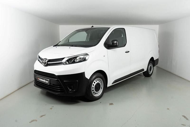 Branco Usado 2023 Toyota Proace Van | € 23.980 (Preço justo) - Imagem 1/4