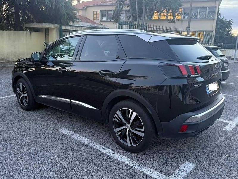Usado Peugeot 3008 Allure 120 HP (88 kW) 2016 Sedan