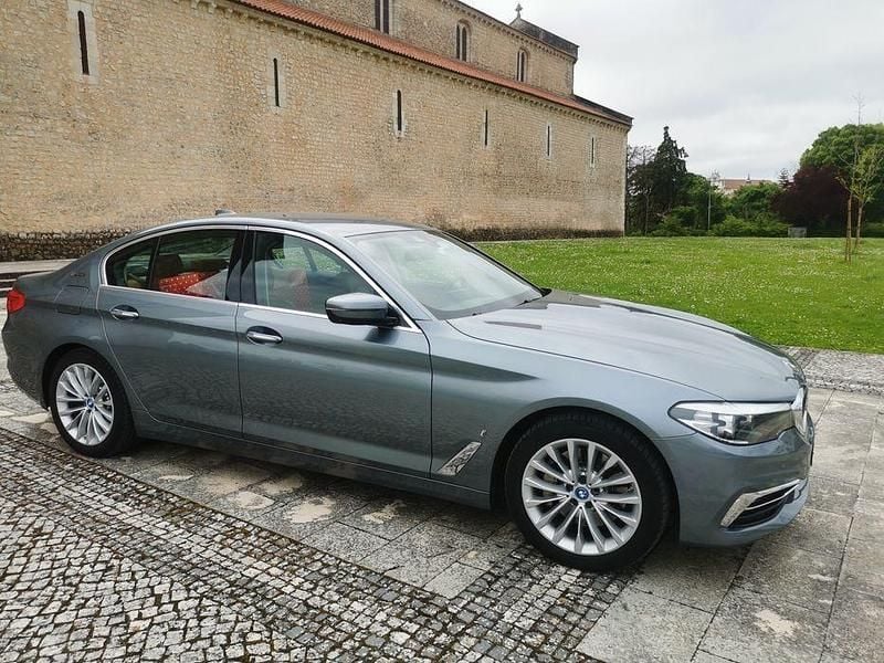 Usado 2017 BMW 530e Sedan | € 27.000 (Preço justo) - Imagem 1/4