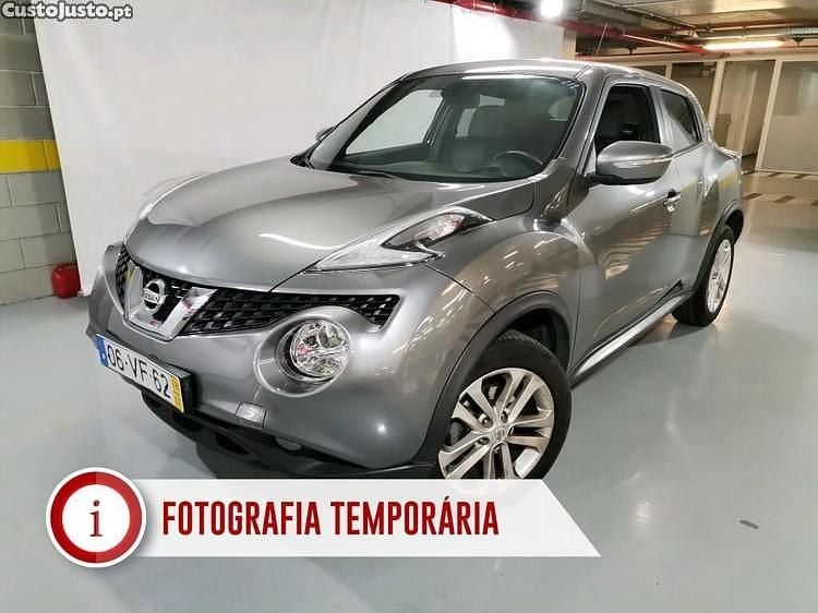 Cinza Usado 2018 Nissan Juke N-Connecta SUV | € 15.590 (Preço justo) - Imagem 1/1