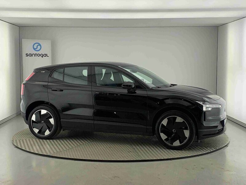 Preto Usado 2024 Volvo EX30 Plus SUV | € 40.990 (Preço elevado) - Imagem 1/4