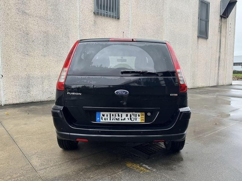 Usado Ford Fusion 68 HP (50 kW) 2006 Citadino