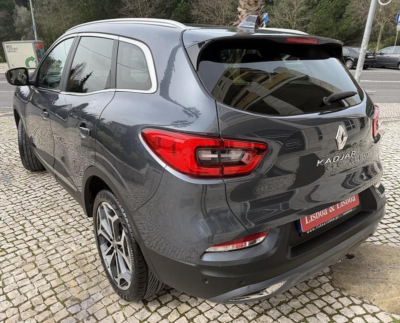 Usado Renault Kadjar Intens 115 HP (84 kW) 2020 Cinzento SUV