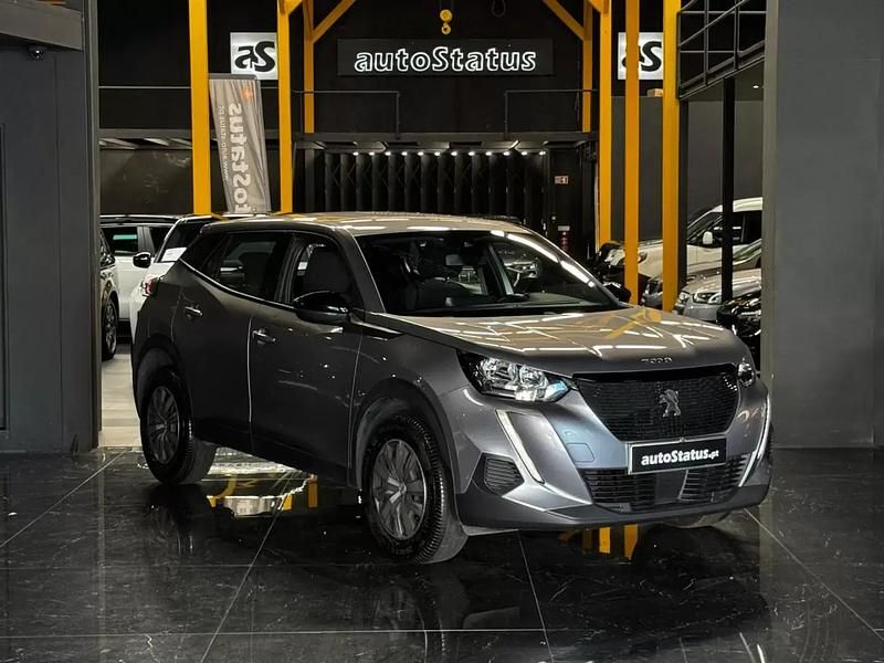 Cinzento Usado 2023 Peugeot 2008 Active SUV | € 17.990 (Super Preço) - Imagem 1/4