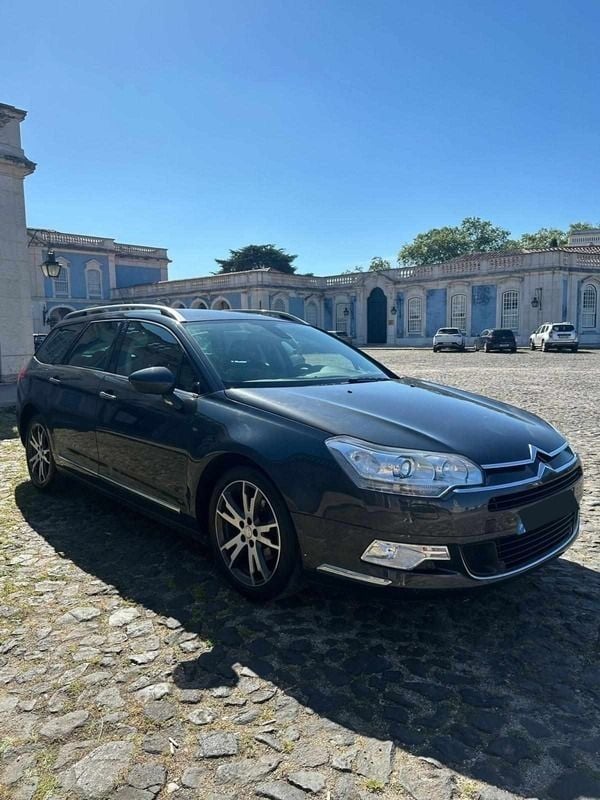 Cinzento Usado 2010 Citroën C5 Carrinha | € 8.500 (Preço elevado) - Imagem 1/4