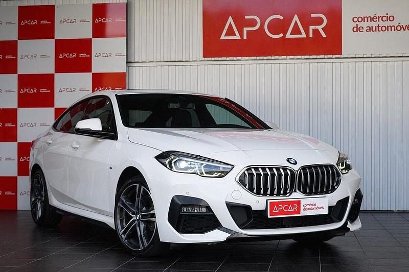 Branco Usado 2022 BMW 218 Coupé | € 30.900 - Imagem 1/4