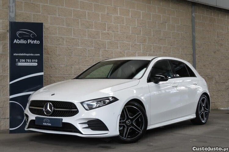 Branco Usado 2023 Mercedes A180 AMG line Sedan | € 32.750 (Preço justo) - Imagem 1/1