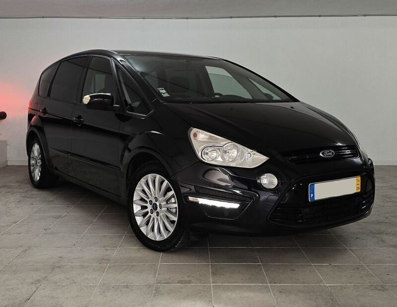 Usado 2014 Ford S-MAX Titanium Monovolume | € 11.990 - Imagem 1/4