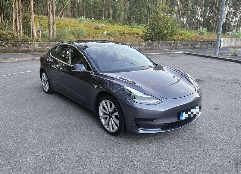 Usado 2019 Tesla Model 3 Standard Range Sedan | € 21.999 (Preço justo) - Imagem 1/4