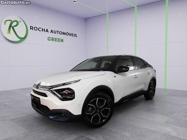 Branco Usado 2023 Citroën e-C4 Shine SUV | € 25.999 (Preço justo) - Imagem 1/1