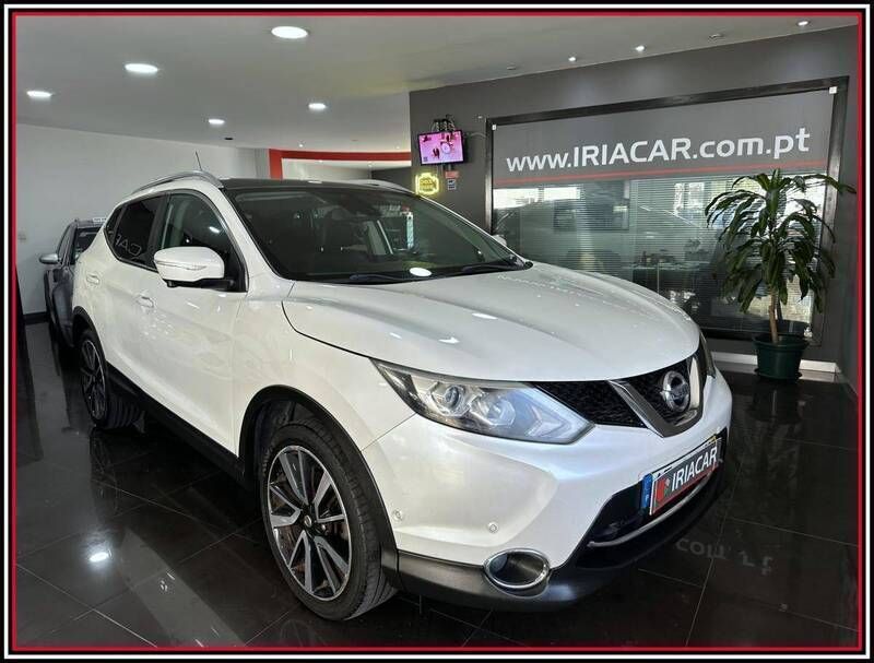 Branco Usado 2014 Nissan Qashqai Tekna SUV | € 12.850 (Preço justo) - Imagem 1/4