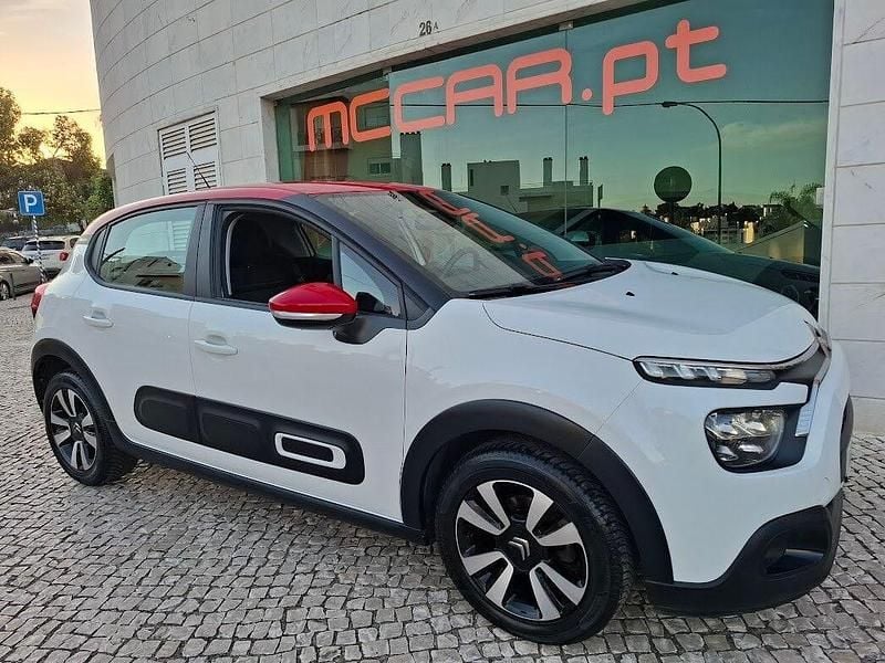 Branco Usado 2021 Citroën C3 PureTech Citadino | € 12.500 (Bom preço) - Imagem 1/4
