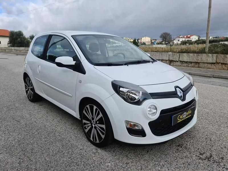 Branco Usado 2012 Renault Twingo Dynamique Citadino | € 6.500 (Preço justo) - Imagem 1/4