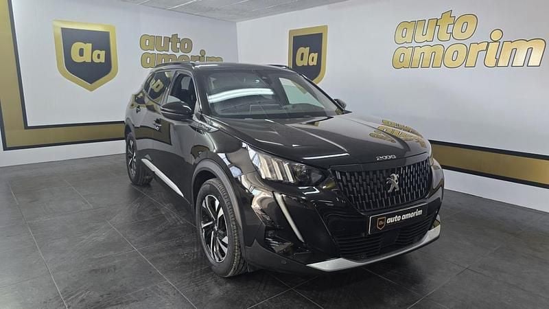 Usado Peugeot 2008 GT-line 130 HP (95 kW) 2020 Preto SUV