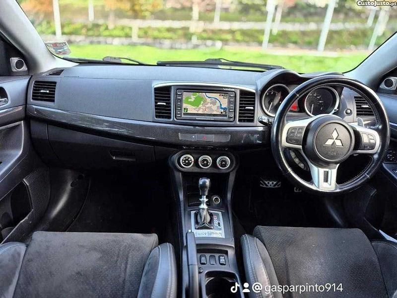 Usado Mitsubishi Lancer 300 HP (220 kW) 2019 Sedan