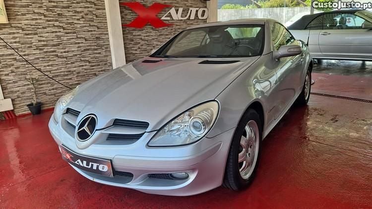 Usado Mercedes SLK200 163 HP (119 kW) 2006 Cinza Cabrios