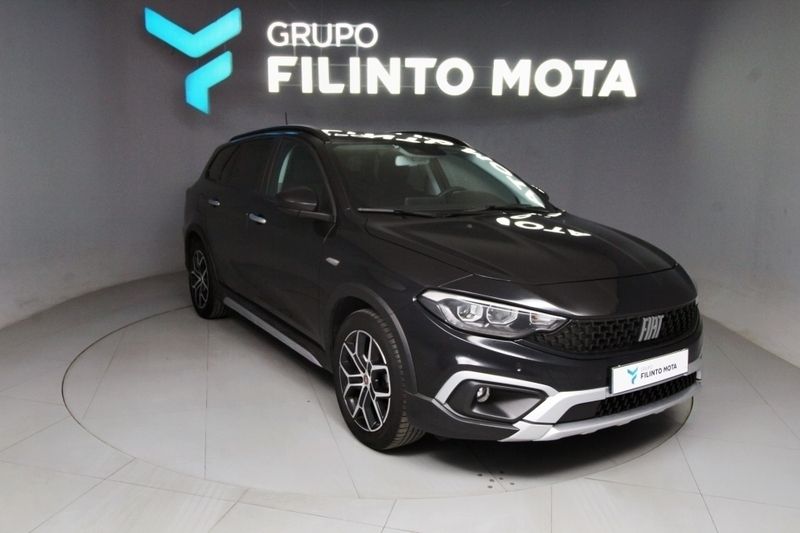 Preto Usado 2023 Fiat Tipo Cross Carrinha | € 18.020 (Preço justo) - Imagem 1/1