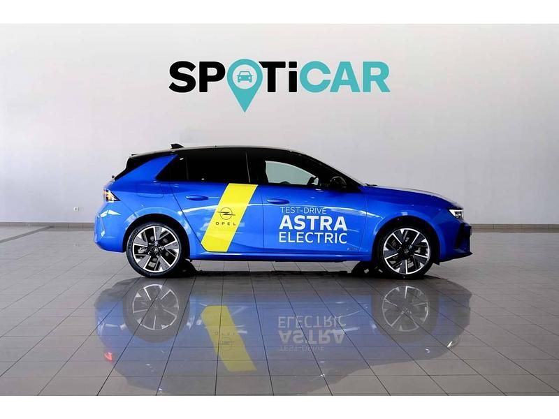 Usado Opel Astra 114 kW (156 HP) 2023 Azul Carrinha