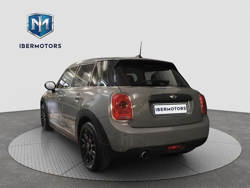 Usado Mini ONE 95 HP (69 kW) 2017 Cinzento Citadino