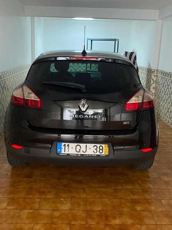 Usado Renault Mégane Cabriolet 95 HP (69 kW) 2015 Preto Cabrios