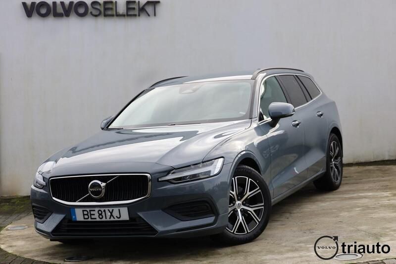 Cinza thunder Usado 2023 Volvo V60 Core Carrinha | € 41.300 (Preço justo) - Imagem 1/4