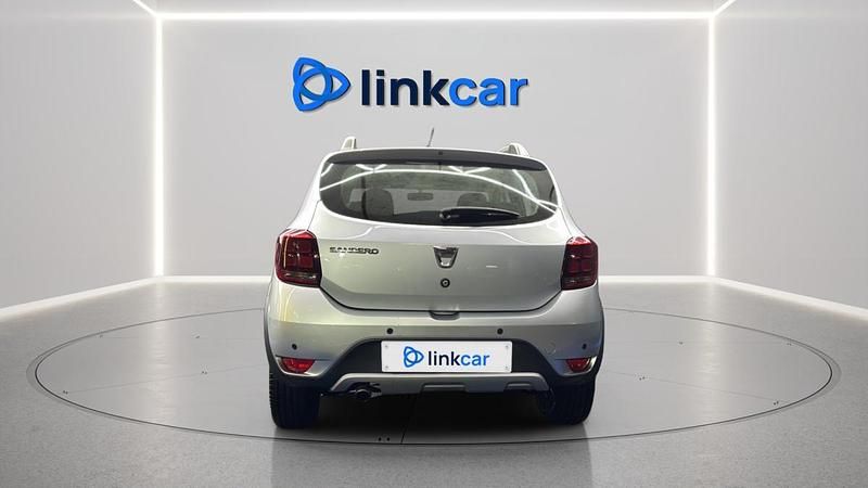 Usado Dacia Sandero 90 HP (66 kW) 2020 Cinzento