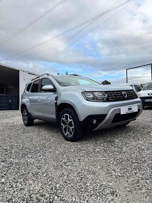 Cinzento Usado 2021 Dacia Duster Sedan | € 14.500 (Super Preço) - Imagem 1/4