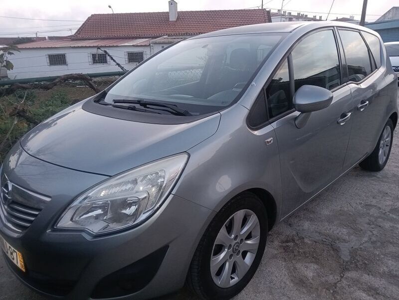 Usado 2013 Opel Meriva Monovolume | € 5.800 - Imagem 1/4