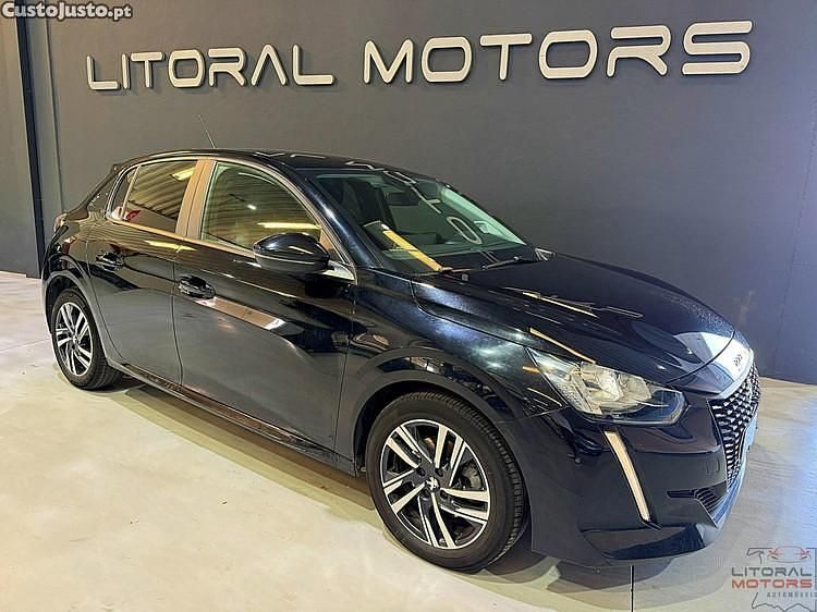 Preto Usado 2023 Peugeot 208 Style Citadino | € 15.500 (Preço justo) - Imagem 1/1