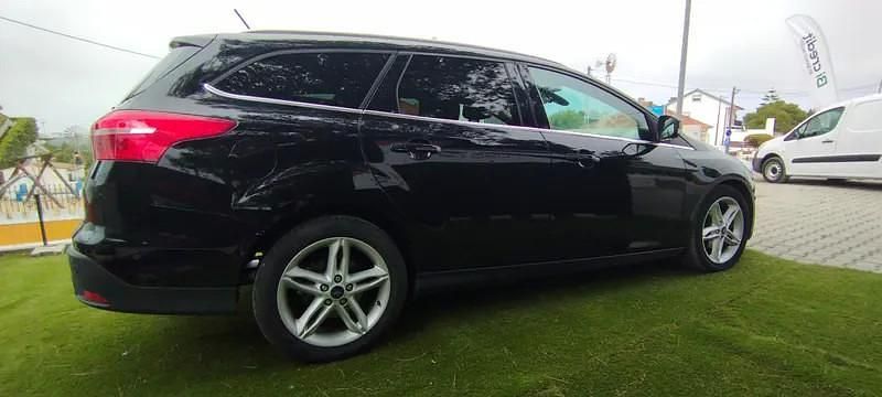 Usado Ford Focus 120 HP (88 kW) 2018 Preto Carrinha