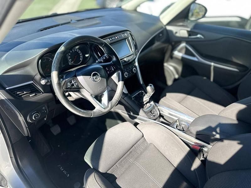 Usado Opel Zafira Life 134 HP (98 kW) 2019 Cinza Monovolume
