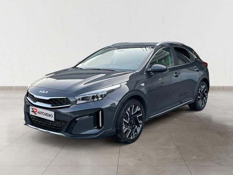Cinza Usado 2024 Kia XCeed SUV | € 23.400 (Preço justo) - Imagem 1/4