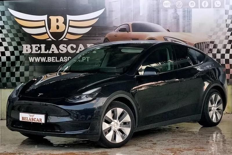 Preto Usado 2023 Tesla Model Y SUV | € 31.900 (Bom preço) - Imagem 1/4