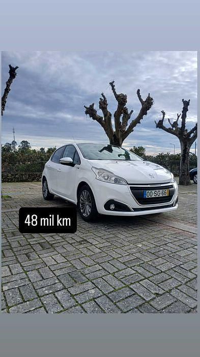 Usado Peugeot 208 Style 82 HP (60 kW) 2016 Citadino