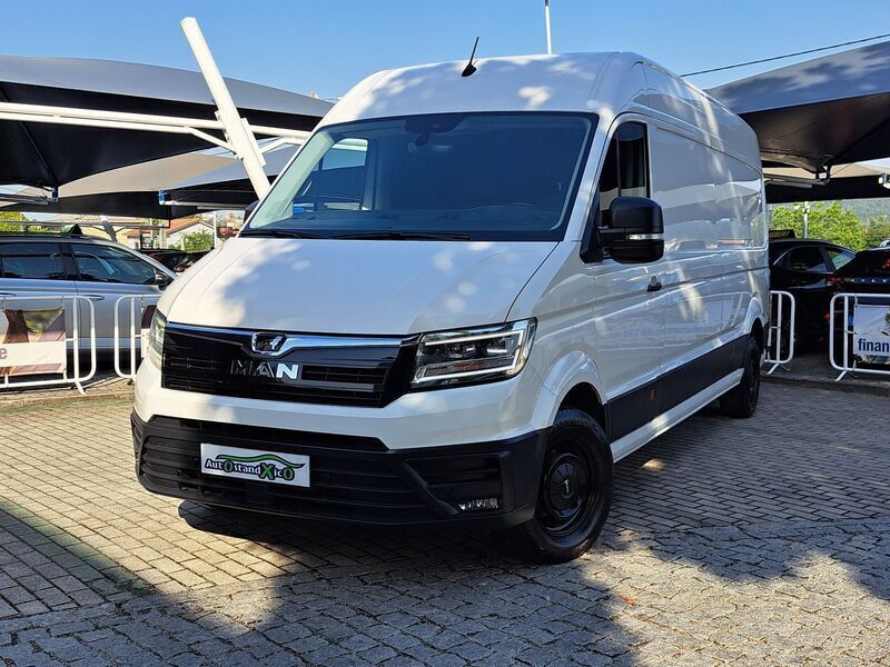 Branco Usado 2022 MAN TGE Van | € 26.990 - Imagem 1/4