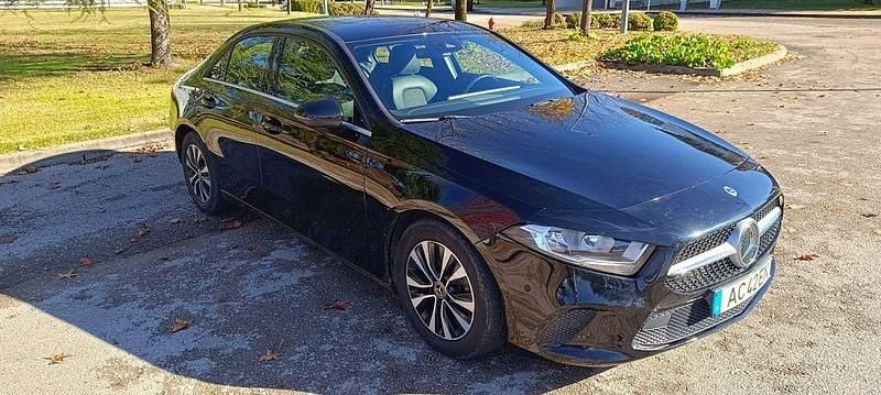 Usado 2020 Mercedes A180 Style Sedan | € 21.250 (Super Preço) - Imagem 1/4