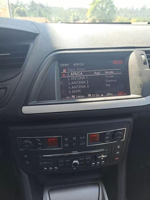 Usado Citroën C5 112 HP (82 kW) 2011 Cinza prata Carrinha