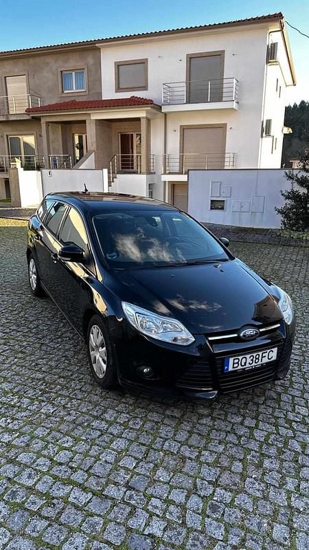 Usado Ford Focus 116 HP (85 kW) 2014 Preto Citadino