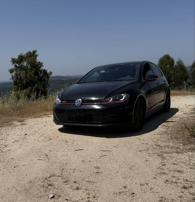 Usado 2015 VW Golf VII GTI Sedan | € 19.900 (Preço justo) - Imagem 1/4