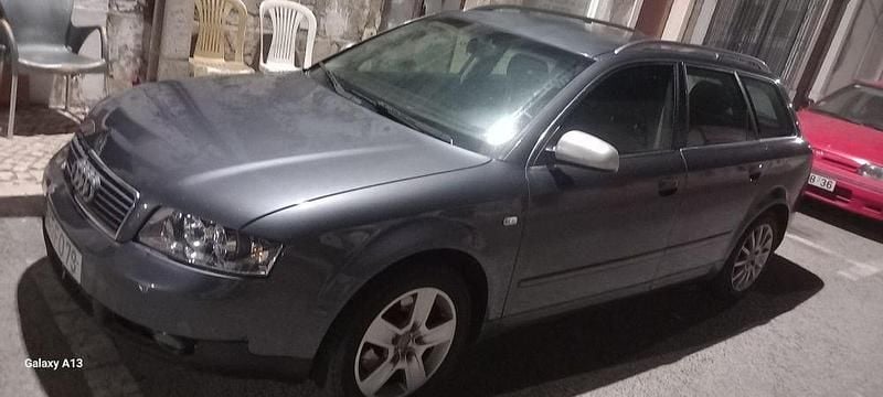 Usado 2002 Audi A4 Sedan | € 2.950 (Preço justo) - Imagem 1/4