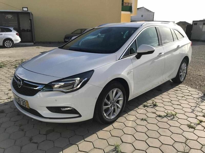 Branco Usado 2017 Opel Astra Carrinha | € 13.900 (Caro) - Imagem 1/4