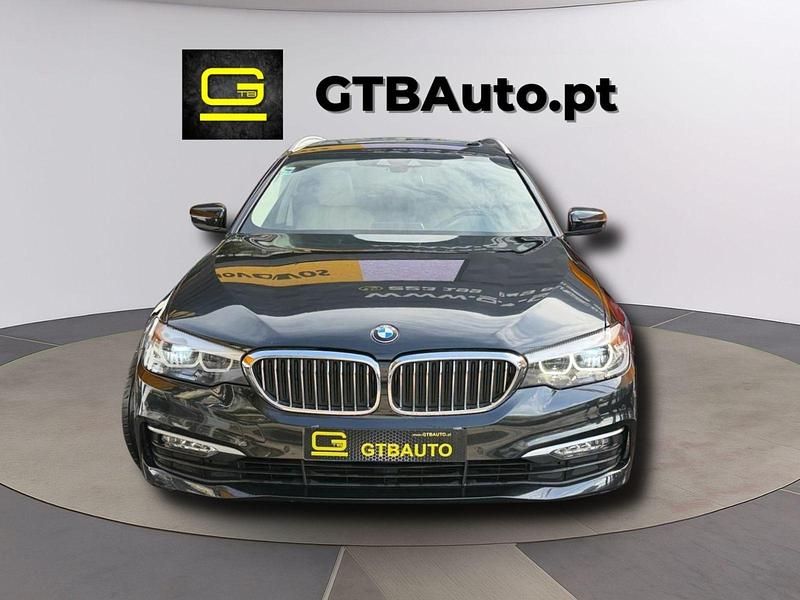Preto Usado 2018 BMW 520 Luxury Line Carrinha | € 28.499 (Preço elevado) - Imagem 1/4